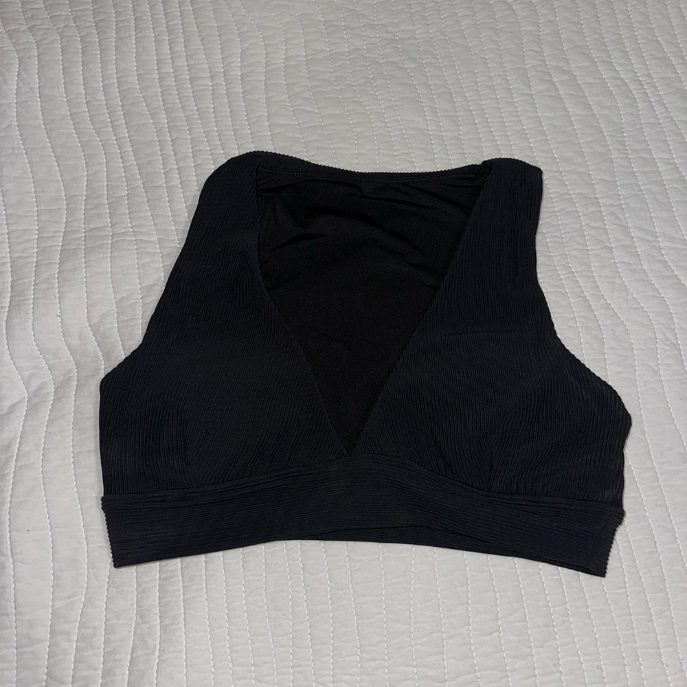 BUFFBUNNY Ribbed Deep V Sports Bra - Picture 7 of 9